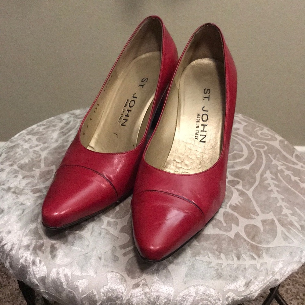 Vintage St. John Red Heal